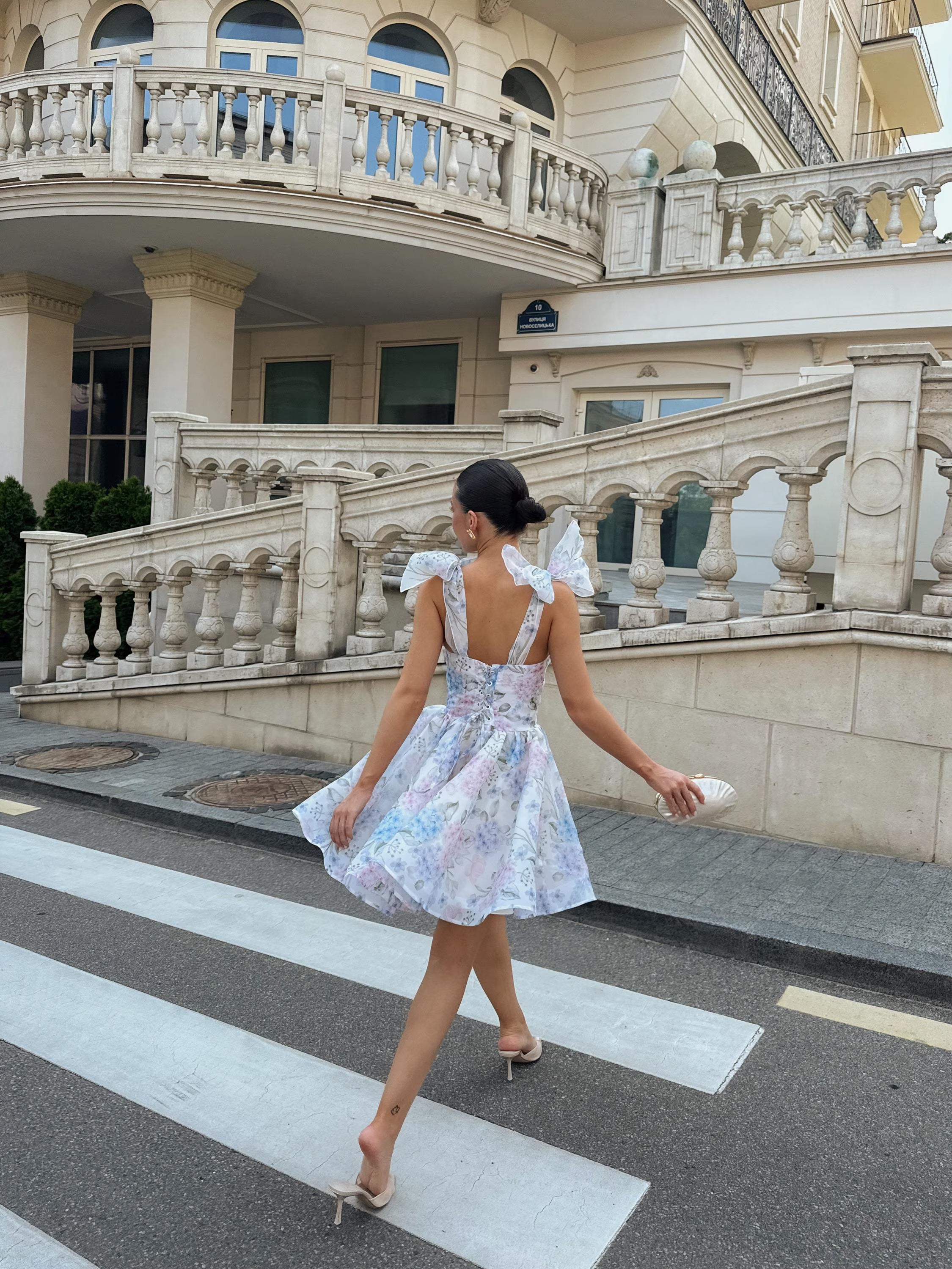 Sweet A-Line Sweetheart Floral Print Ruffled White Short Homecoming Dresses