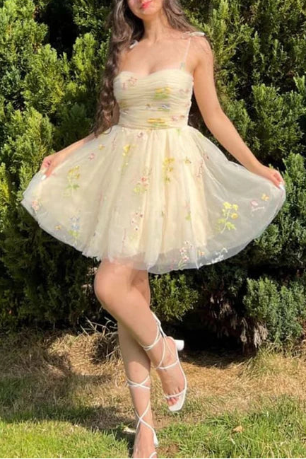 Tulle Floral Spaghetti Straps Pleated Sweetheart Short Party Dress Backless Homecoming Dress