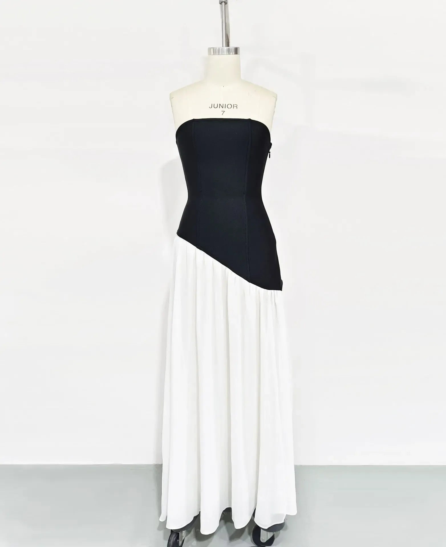 Two Tone Sheath Strapless Black White Floor Length Prom Dress With High Slit