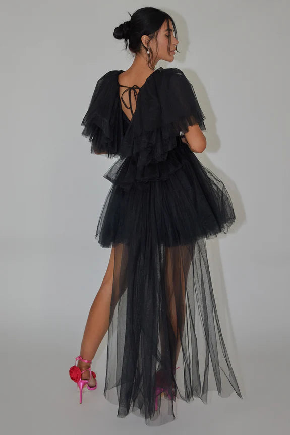 V Neck Cap Sleeves Ruffle Tiered Tulle Black Mini Homecoming Dress With Train