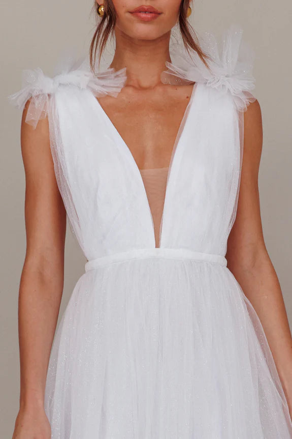 V Neck Flowers Mesh Glitter White Midi Evening Dress With Slit