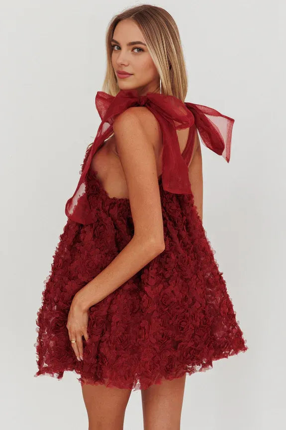 V Neck Tied Shoulder Embellished Wine Mini Homecoming Dress With Applique