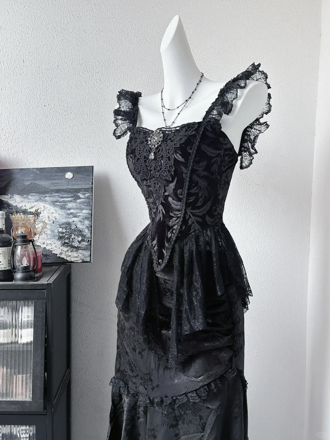 Vintage Black Satin Floral Lace Long Party Dress Evening Dress Black Prom Dress