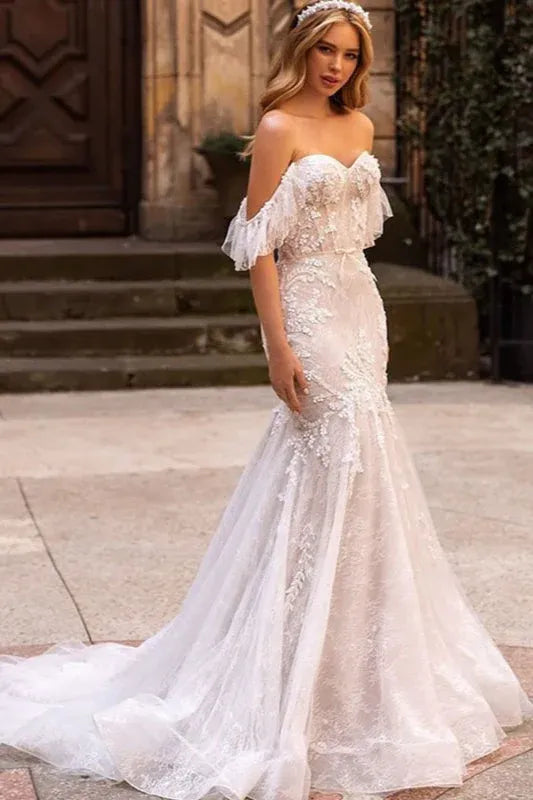 Vintage Mermaid Off Shoulder Ruffle Bow Applique Lace White Long Wedding Dress