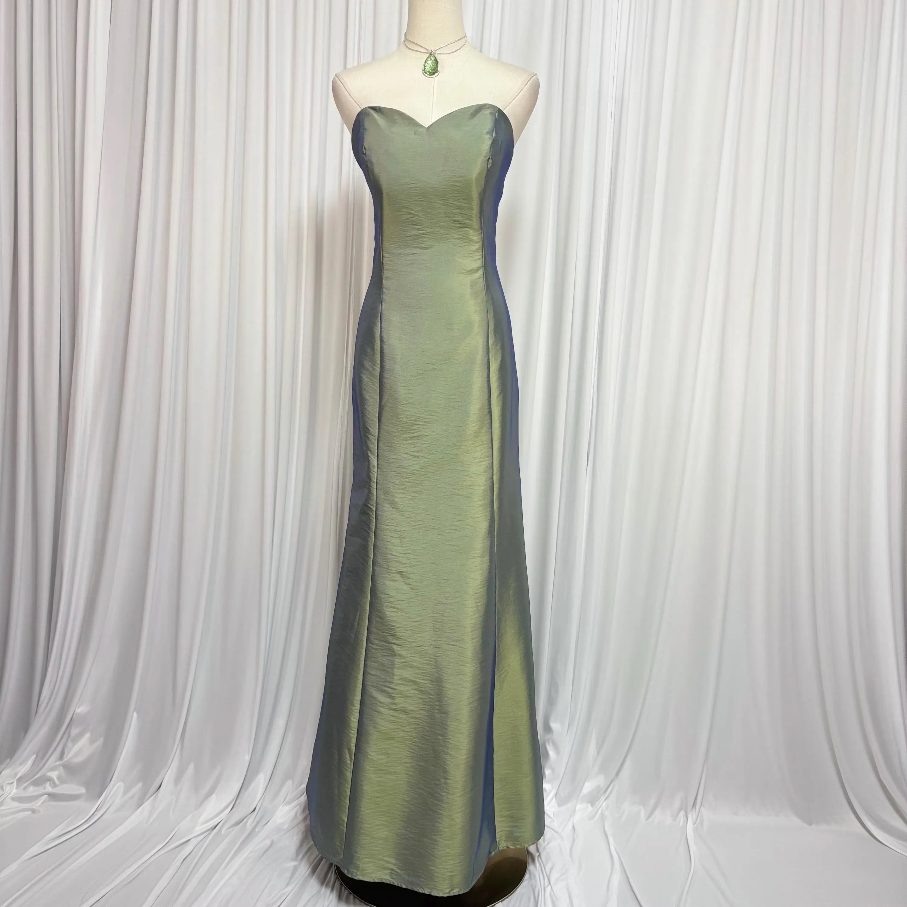 Vintage Mermaid Strapless Sweetheart Iridescent Olive Green Floor-Length Prom Dress