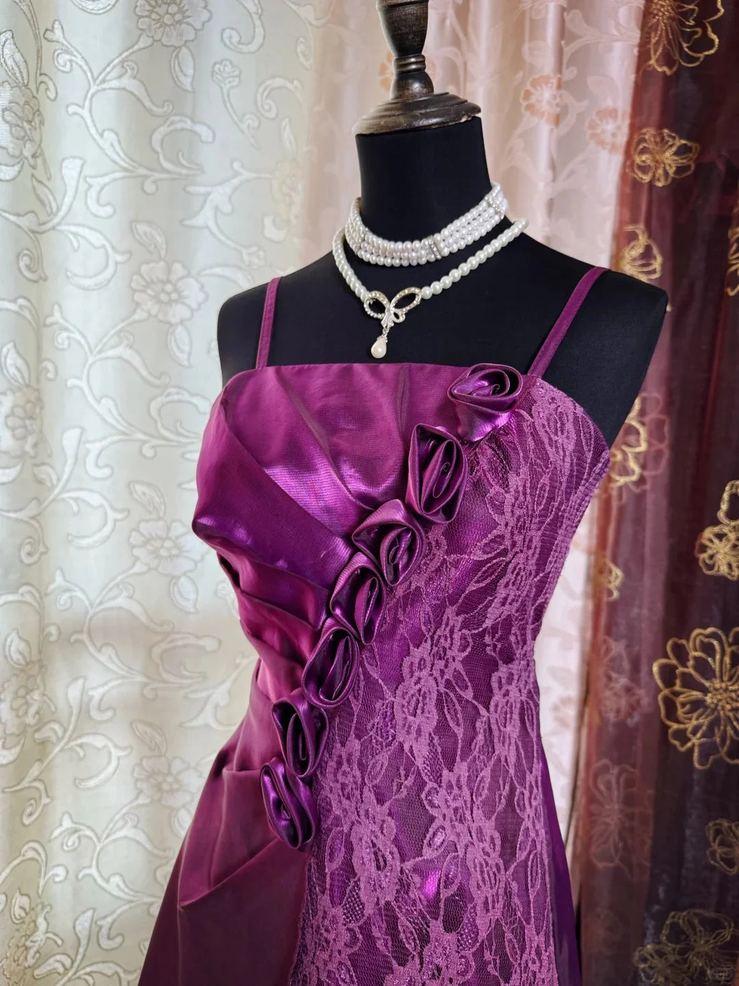 Vintage Purple Satin Lace 3D Flowers Spaghetti Straps Short Homecoming Dress Birthday Outfit