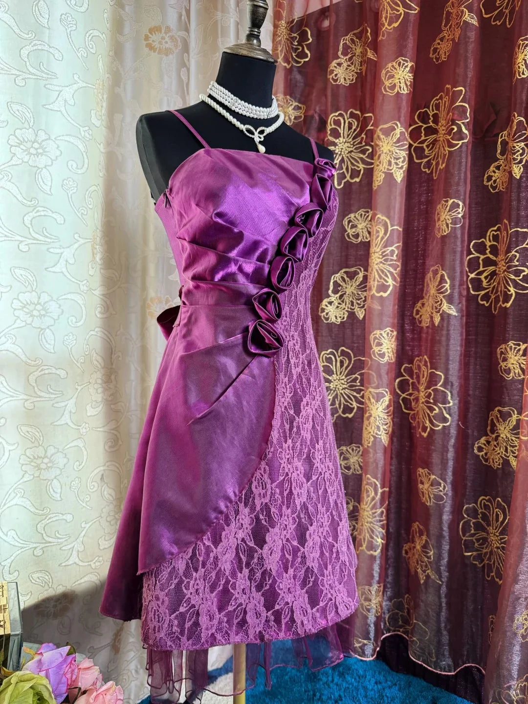 Vintage Purple Satin Lace 3D Flowers Spaghetti Straps Short Homecoming Dress Birthday Outfit