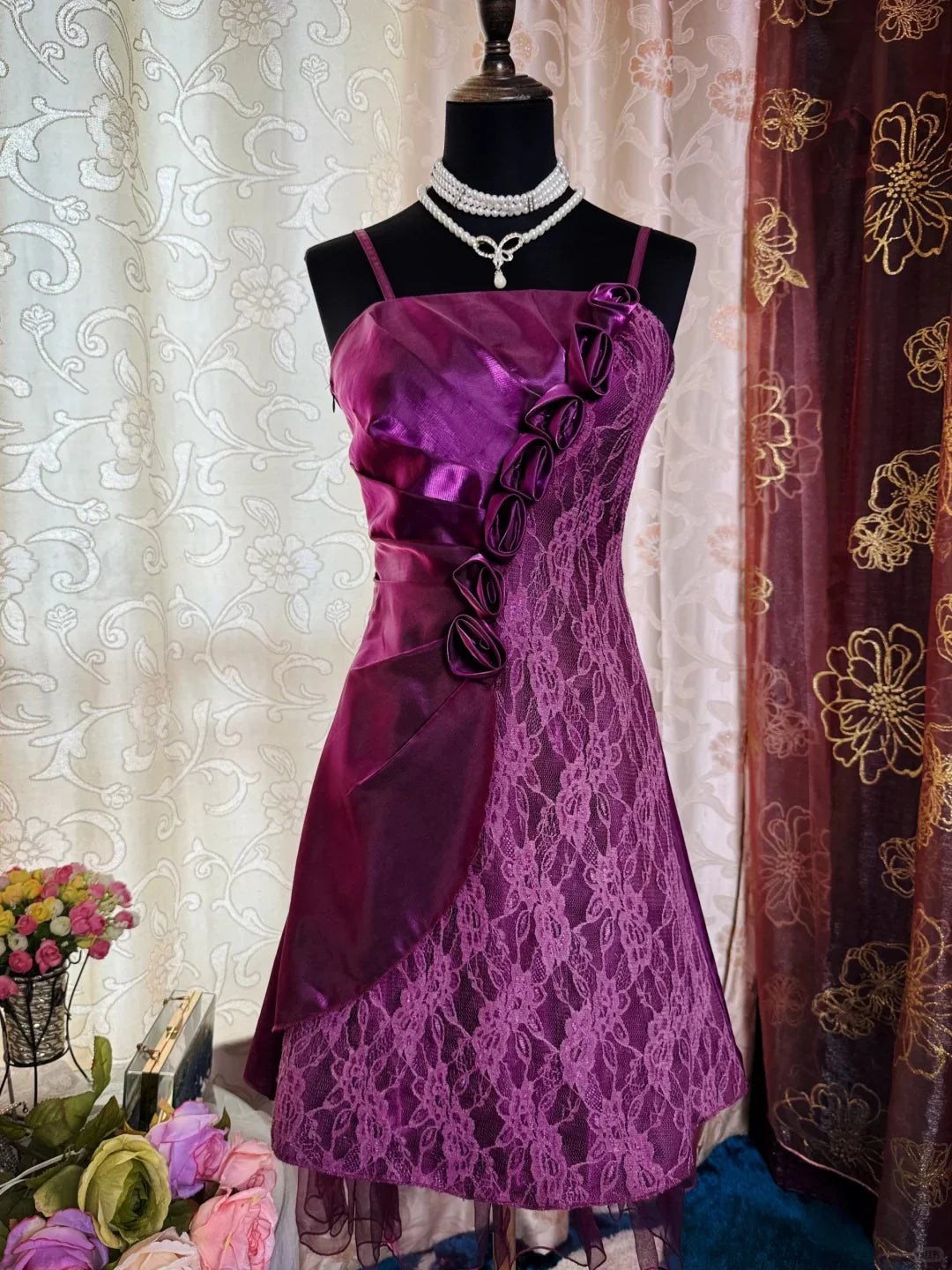 Vintage Purple Satin Lace 3D Flowers Spaghetti Straps Short Homecoming Dress Birthday Outfit