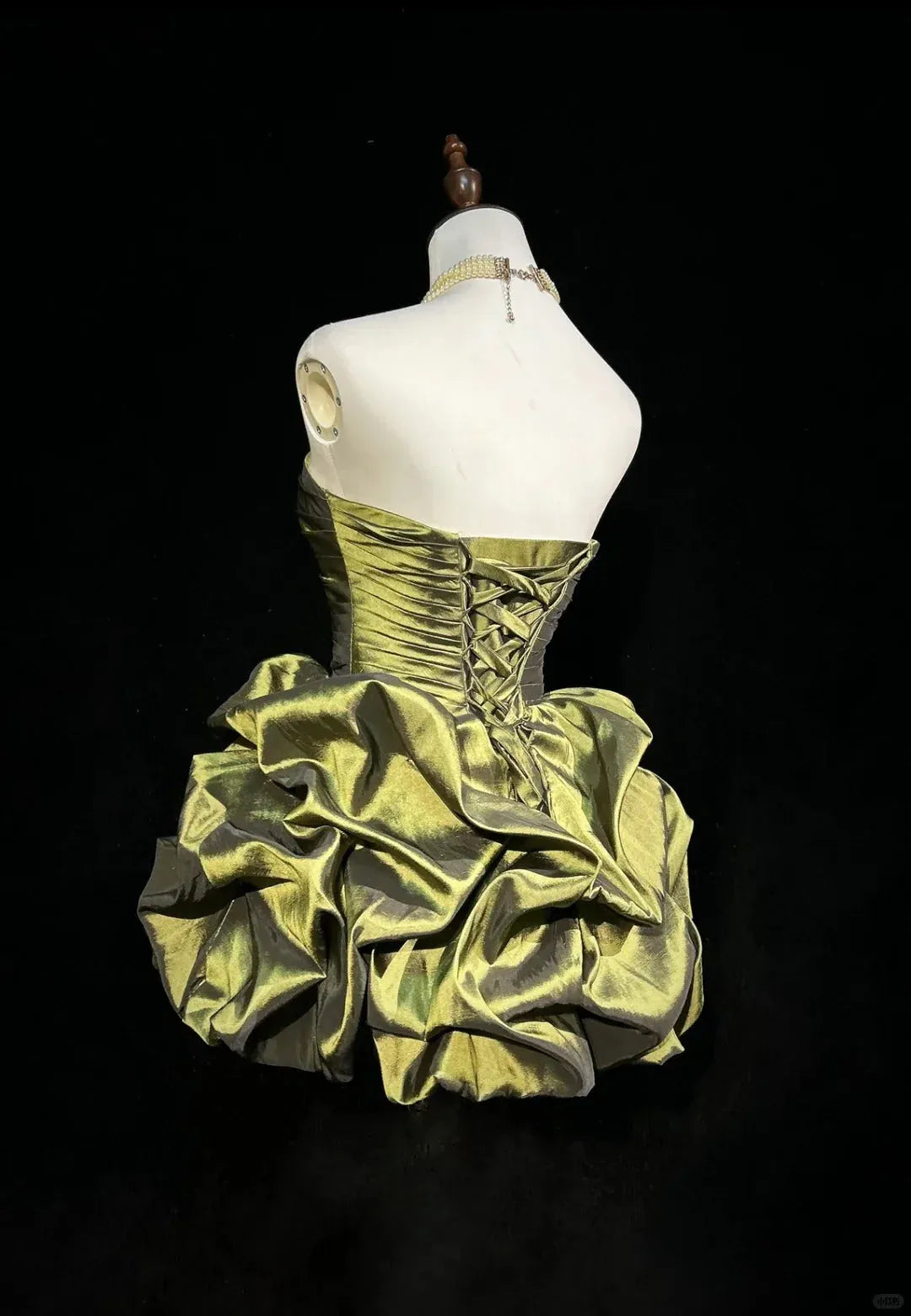 Vintage Retro Ballgown Sweetheart Ruched Satin Olive Green Short Homecoming Dress