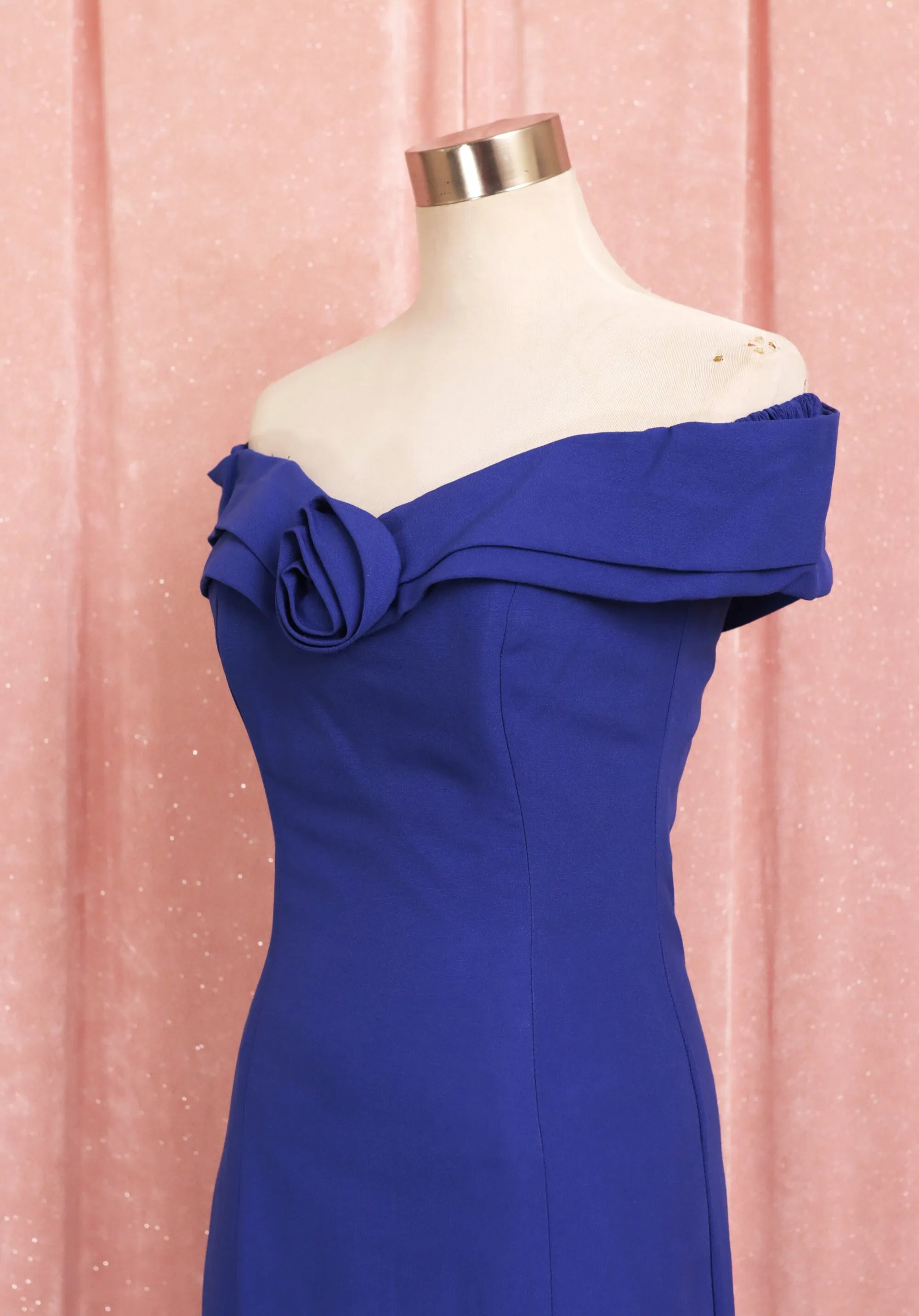 Vintage Sheath Off-Shoulder Party Dress 3D Rose Royal Blue Midi Homecoming Dress