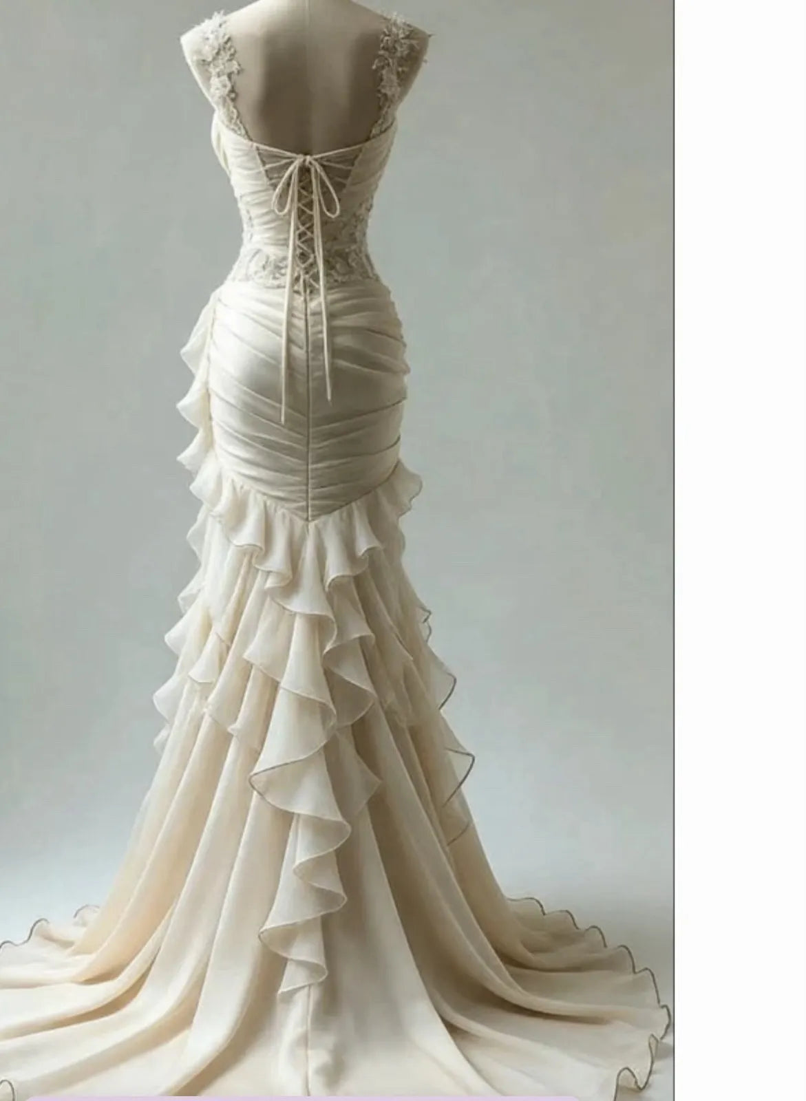 Vintage Chiffon Lace Applique Straps Mermaid Sweetheart Neck Long Wedding Dress With Train