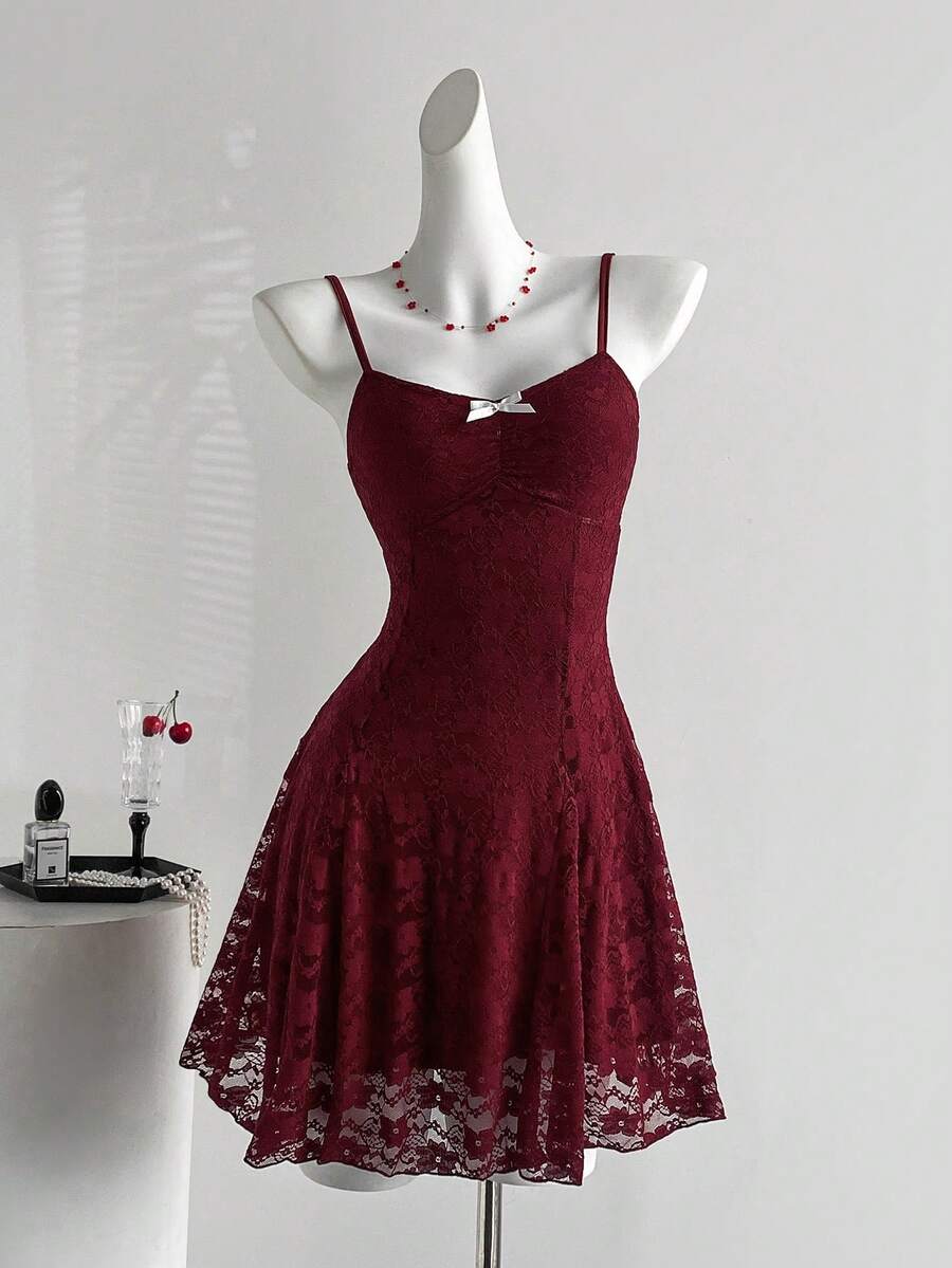 Vintage Romantic A-Line Sweetheart Bow Lace Burgundy Short Homecoming Dresses