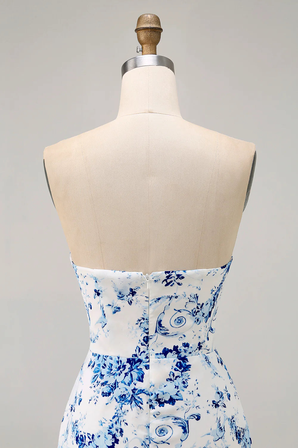 White Blue Flower Printed Bodycon Open Back Strapless Ruffles Short Homecoming Dress