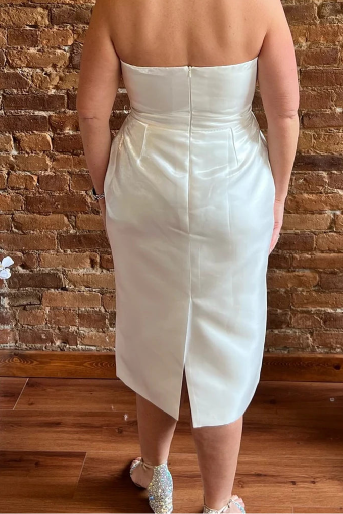 White Organza Sweetheart Neck Open Back Midi Wedding Dress with Detachable Sleeves