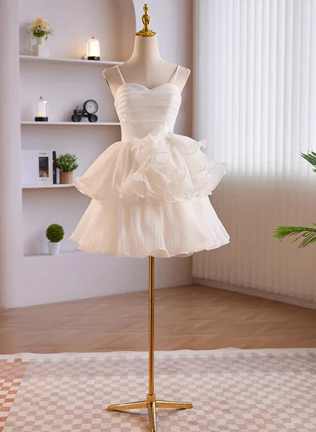 White Tulle Tiered Spaghetti Straps Short Graduation Dress Prom Dress Homecoming Dresses