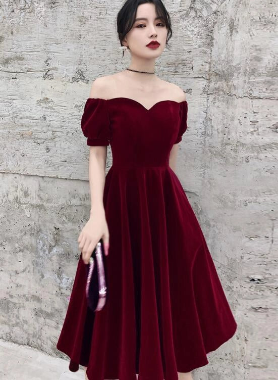 Wine Red Velvet Sweetheart Short Evening Dresses Off Shoulder Prom Dresses Bridesmaid Dress
