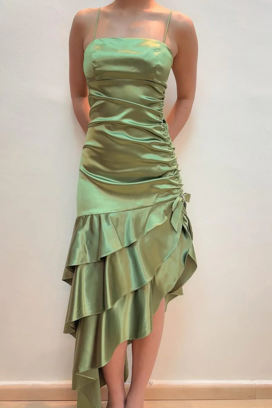 With Asymmetrical Hem Green Spaghetti Straps Ruffles Sleeveless Long Prom Dress with Slit