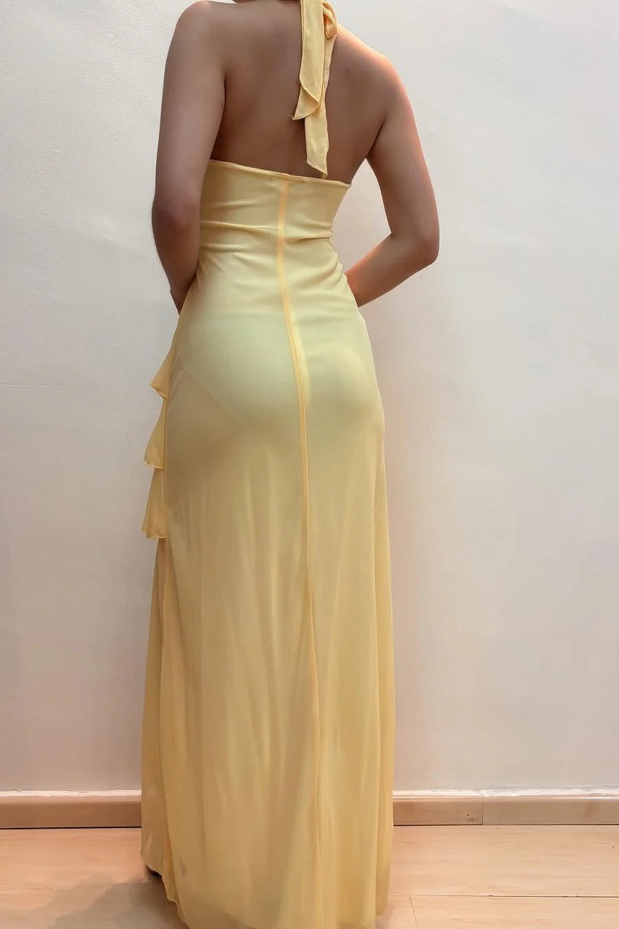 With Asymmetrical Hem Halter V-Neck Beaded Ruffles Chiffon Sleeveless Prom Dress
