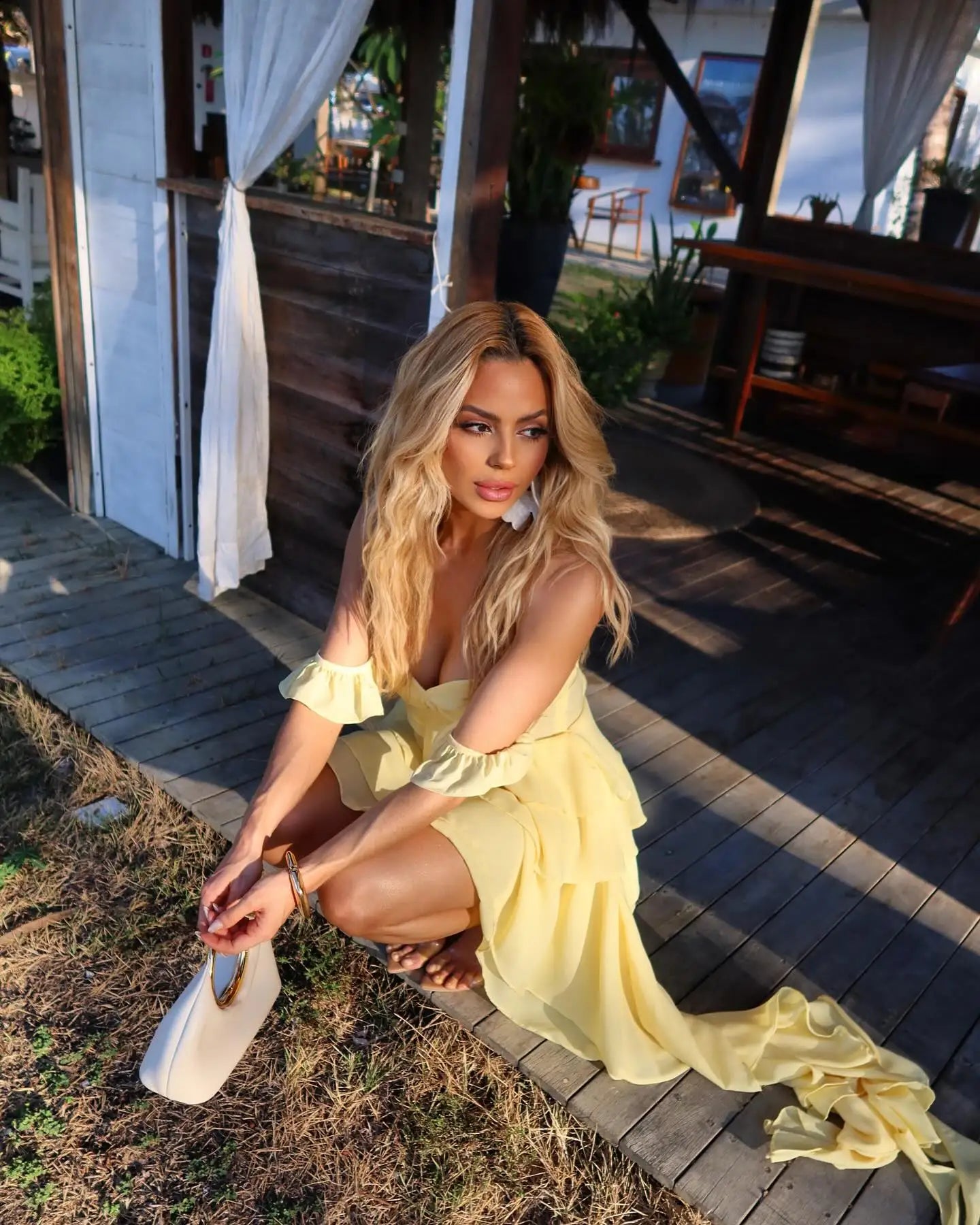 Yellow Chiffon Strapless Ruffle Tiered Party Dress Off Shoulder Mini Prom Dress With Streamer