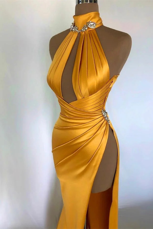 Off Shoulder Elegant sexy Champagner Gold evening dress High Neck with Pleated Slit